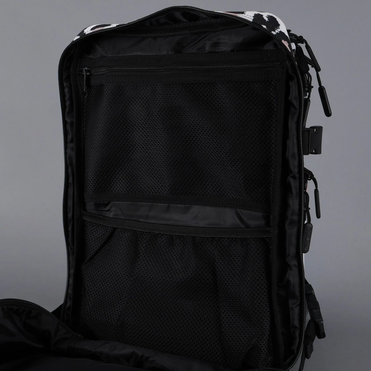 35L Backpack Classic Leopard 11 35L Backpack Classic Leopard - Image 9