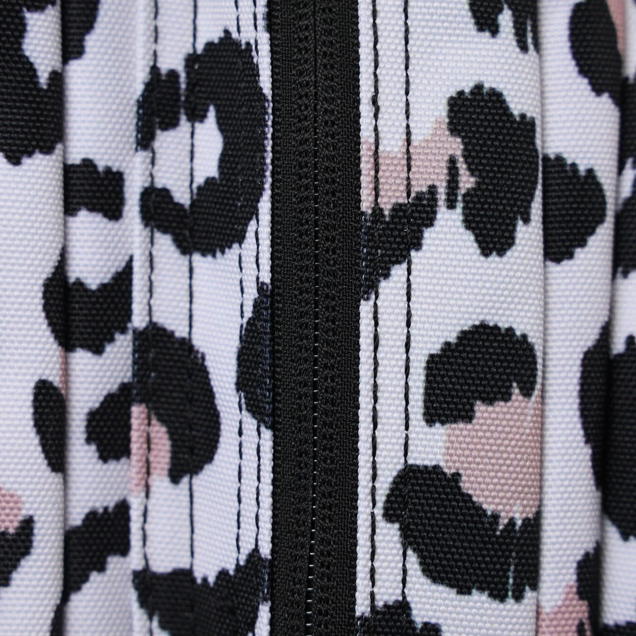 35L Leopard Meal Prep Management 9 35L Leopard Meal Prep Management - Image 7