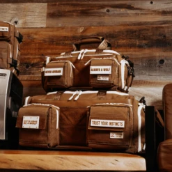 40L Ultimate Duffle Bag Mocha Brown 24 40L Ultimate Duffle Bag Mocha Brown -Bags Store 3 a2153739 cd34 420e 9f55 7a24e0dfd7ec