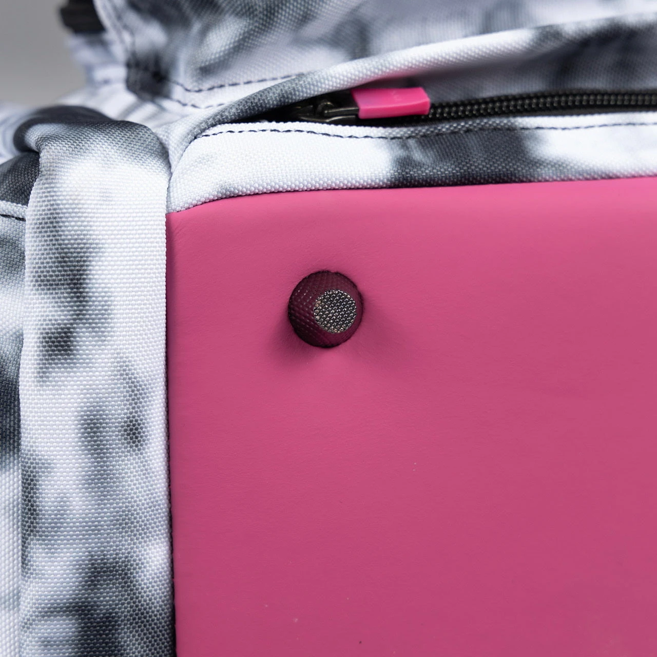 20L Mini Duffle Bag Timber Wolf Magenta Pink 17 20L Mini Duffle Bag Timber Wolf Magenta Pink - Image 15