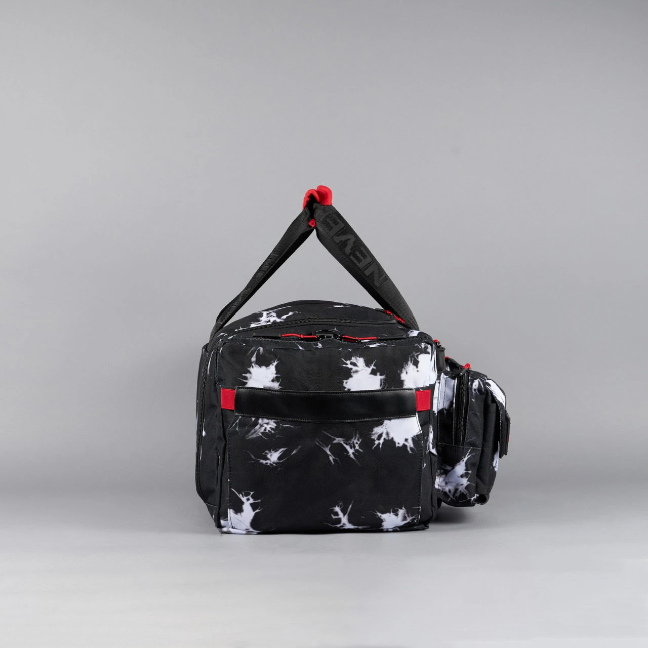 40L Ultimate Duffle Bag Black Lightning Immortal Red 17 40L Ultimate Duffle Bag Black Lightning Immortal Red - Image 15
