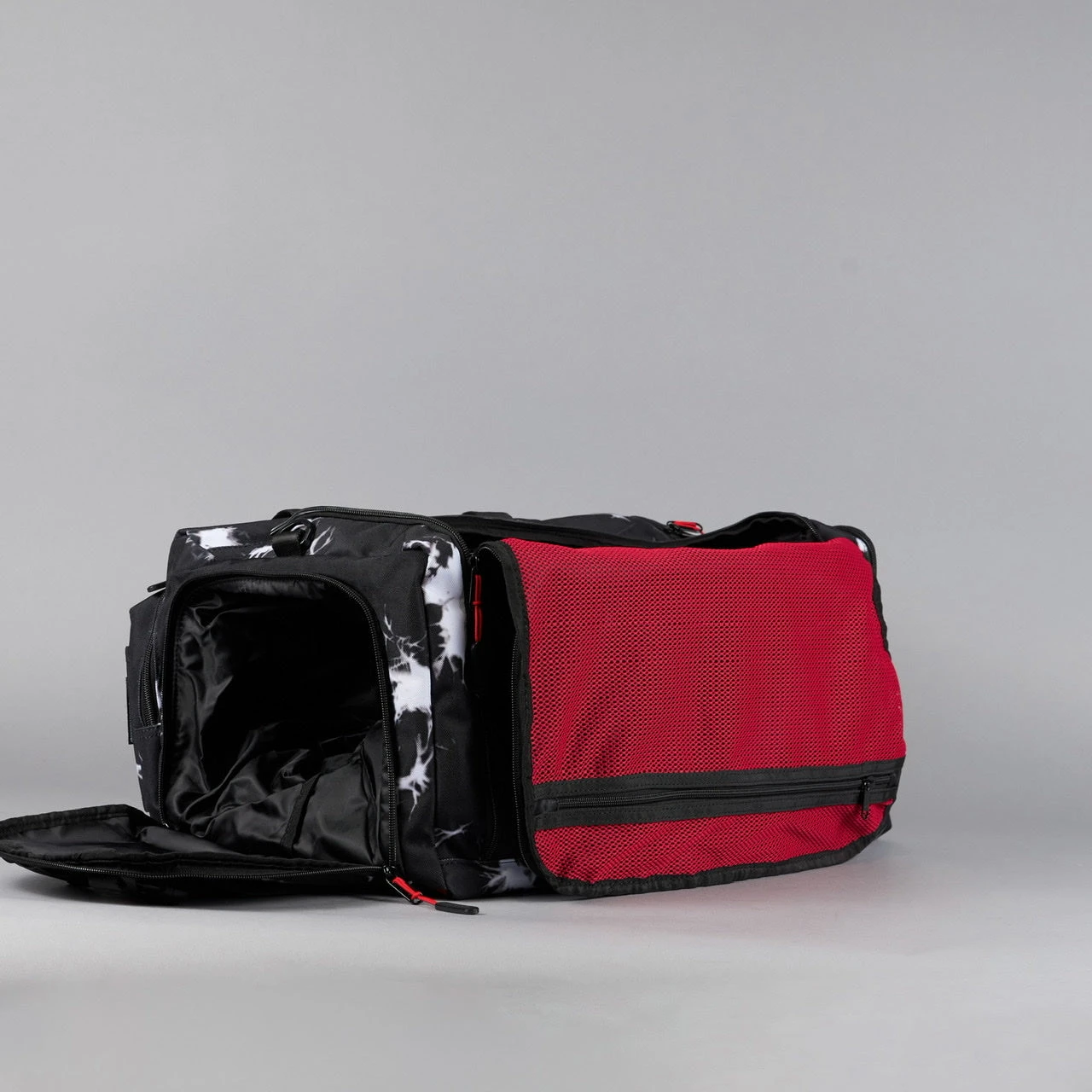 40L Ultimate Duffle Bag Black Lightning Immortal Red 21 40L Ultimate Duffle Bag Black Lightning Immortal Red - Image 19