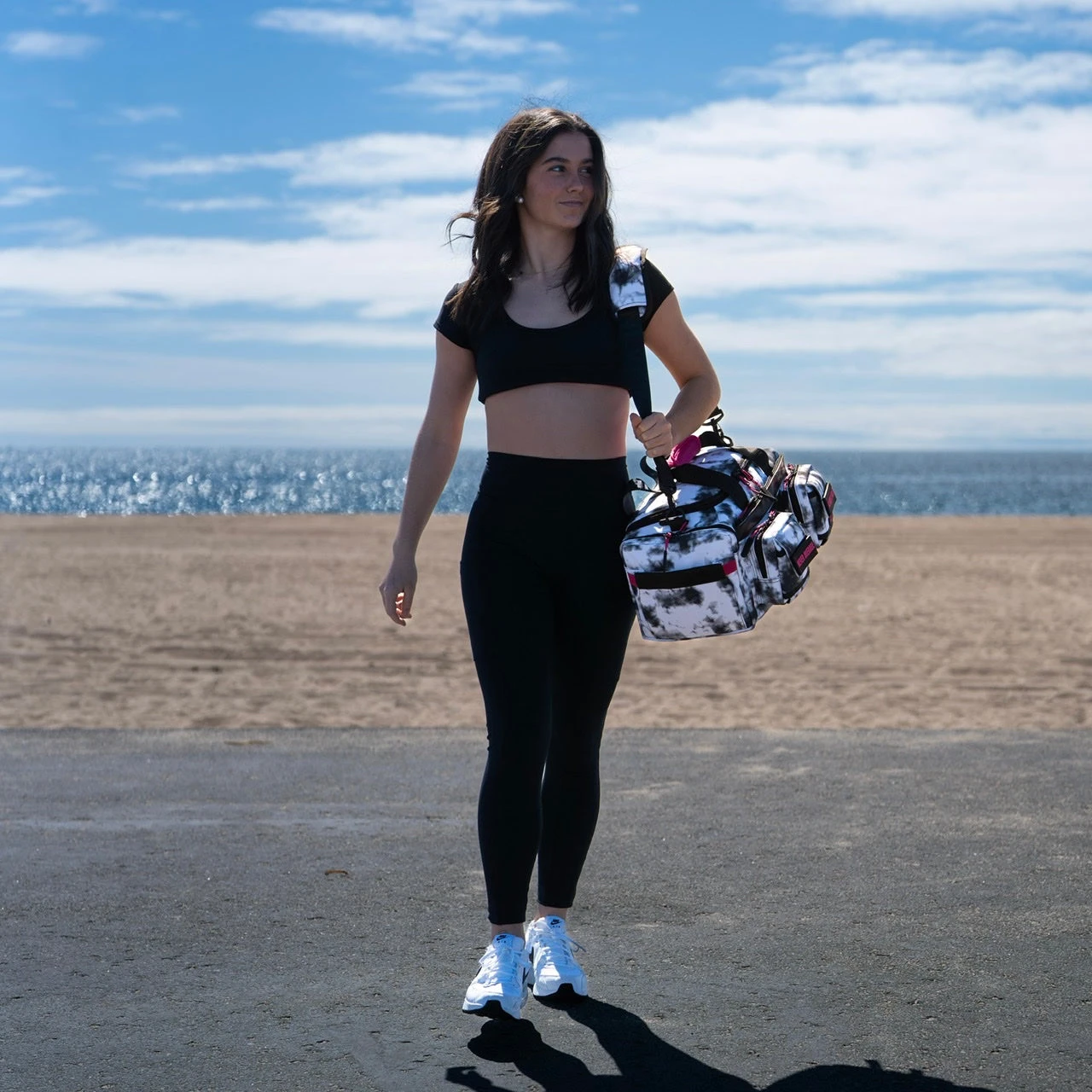 20L Mini Duffle Bag Timber Wolf Magenta Pink 6 20L Mini Duffle Bag Timber Wolf Magenta Pink - Image 4