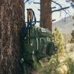 35L Backpack Moss Green -Bags Store image 58408dbb e727 4b4d a7f1 0370ce409c00